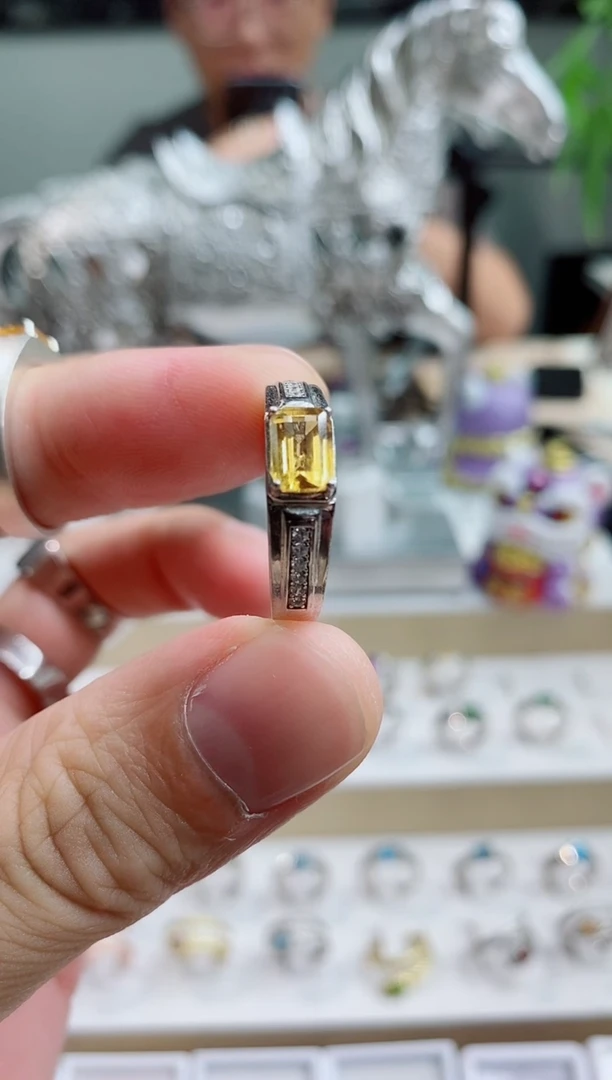 黄晶戒指银S925镶嵌14号  1ct