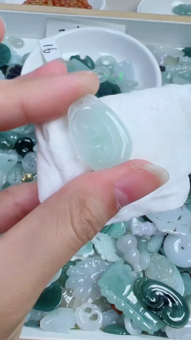散珠翡翠88号链接，A货翡翠
