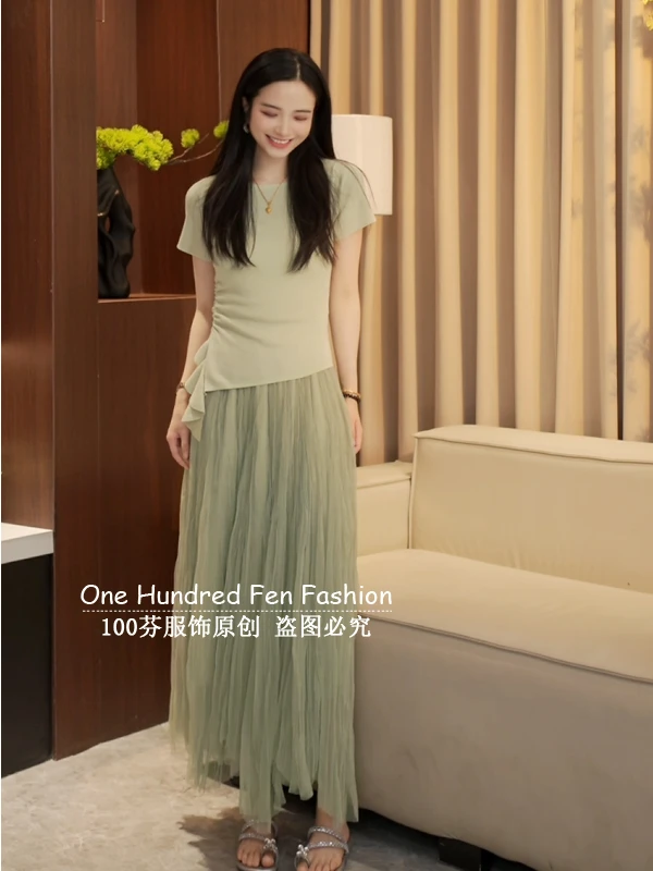 2025新款收腰显瘦设计感小众不规则下摆针织衫百搭修身短袖上衣女