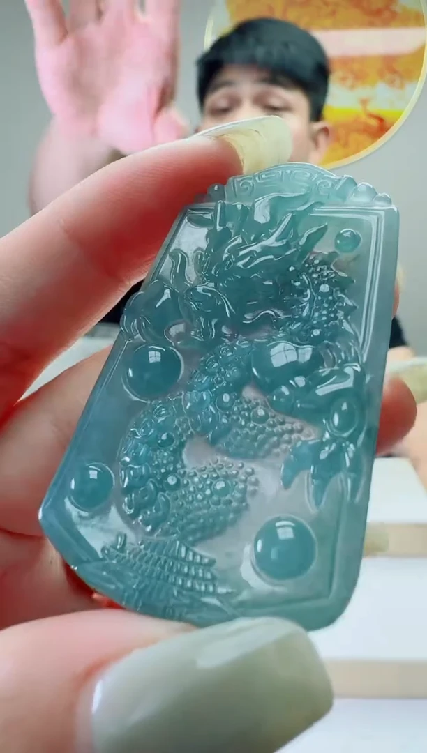 翡翠未镶嵌颈饰多样性随机发其一