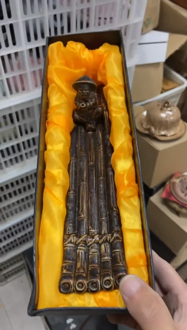 杯无运费险有瑕疵的摄影的产品有使用过的痕迹有点脏介意勿拍