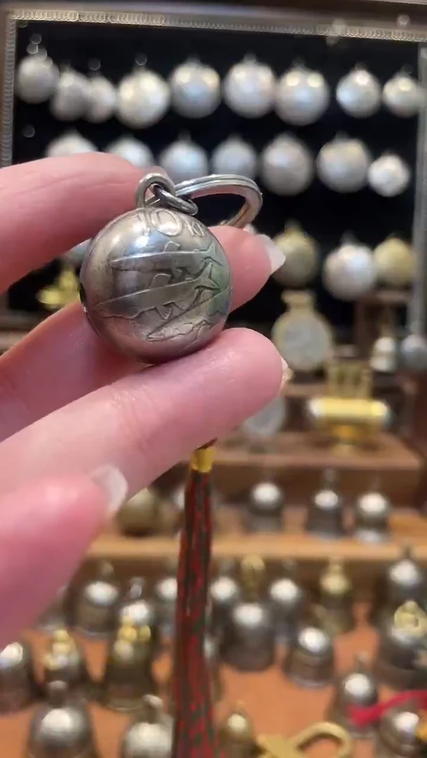 铁合金珐琅冰岛10克朗圆铃铛正品