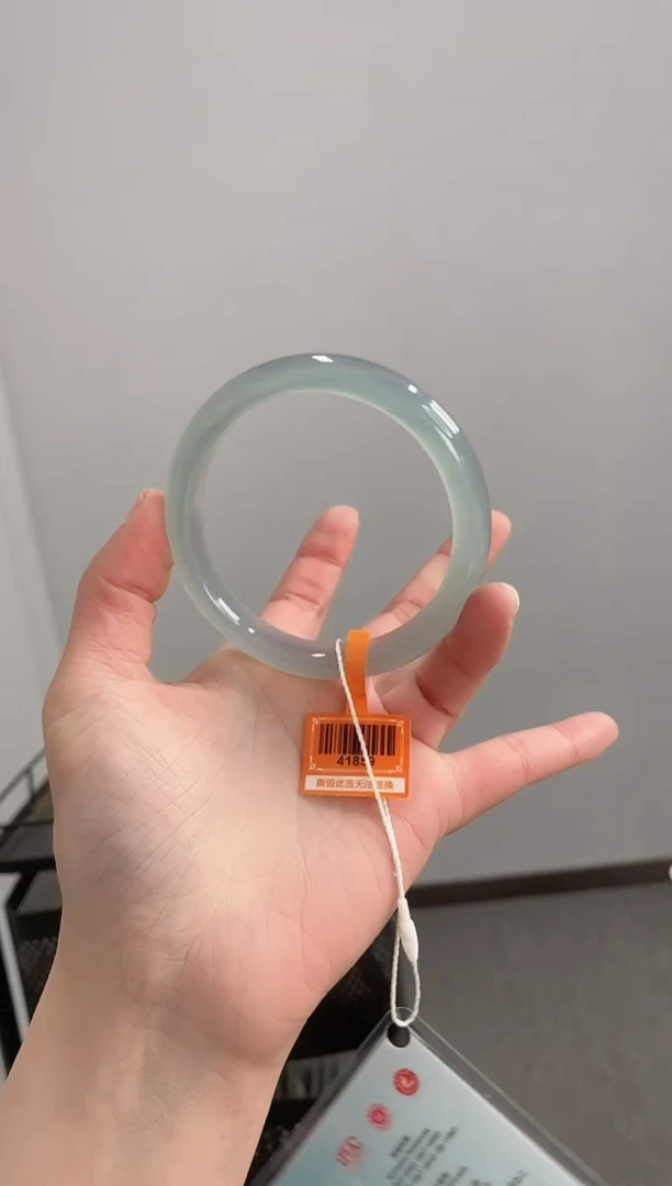 【闪购商品】玛瑙/玉髓手镯未镶嵌62圈