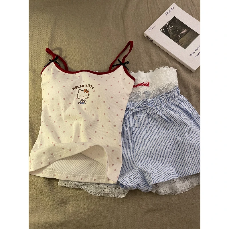 【HelloKitty】甜美可爱吊带睡衣女2025夏季蕾丝格子短裤居家服套装