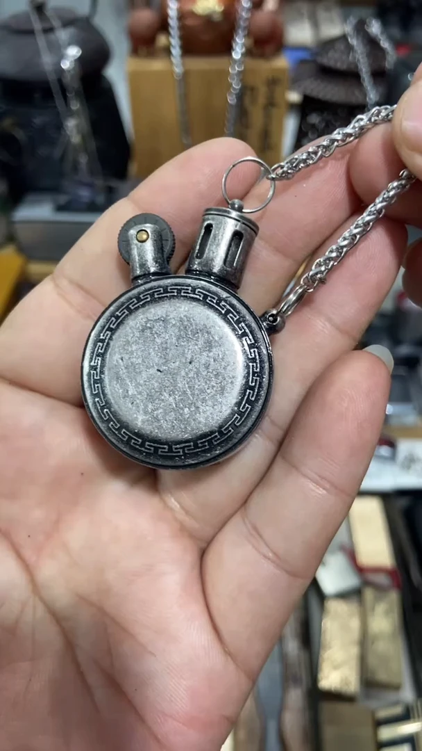 瓷片闪购商品  如图所示