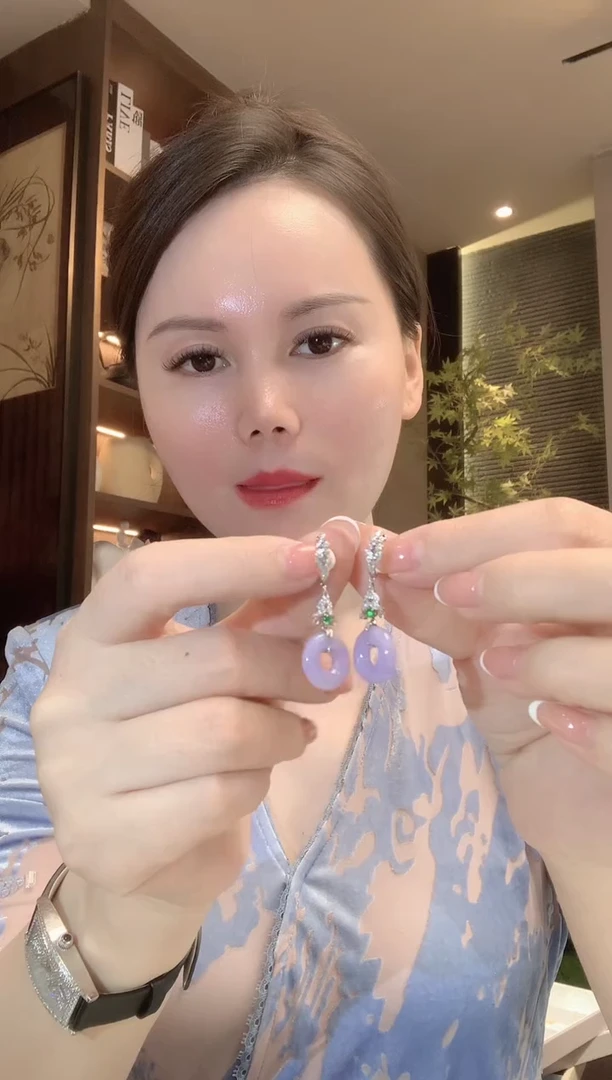 18K金镶嵌翡翠耳饰C86紫货有一定色差