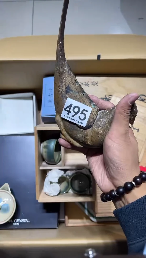 瓷片晨*495............
