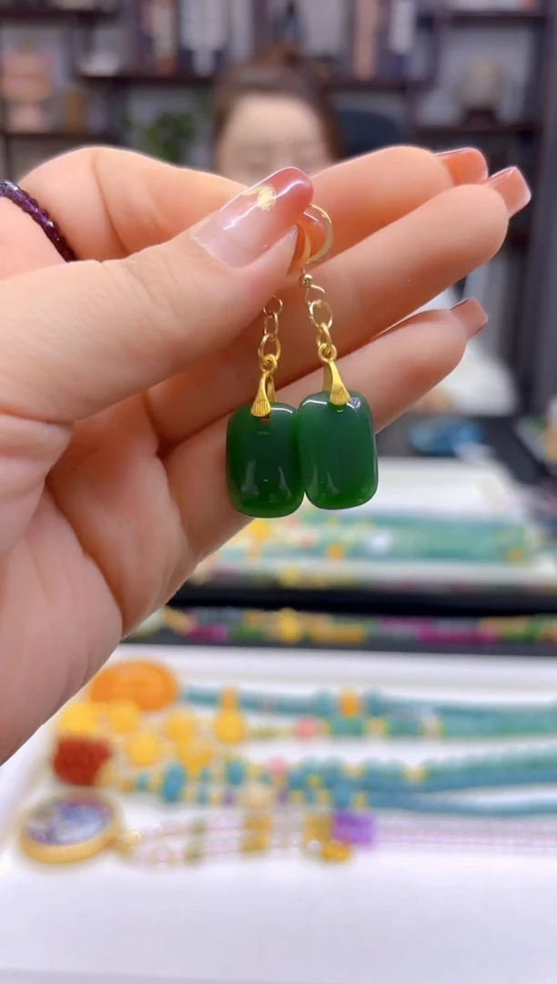 【闪购商品】和田玉耳饰14K金镶嵌耳饰E171