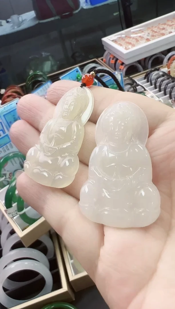 和田玉未镶嵌颈饰012多样性发其一