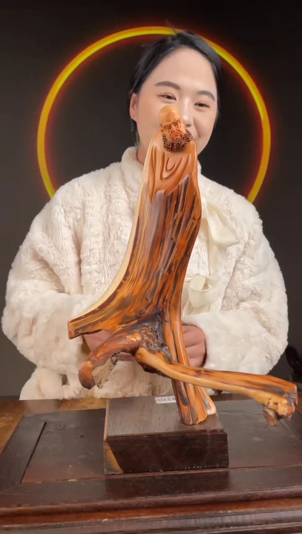 柏木（崖柏）手工摆件,先抢先得! 编号:238