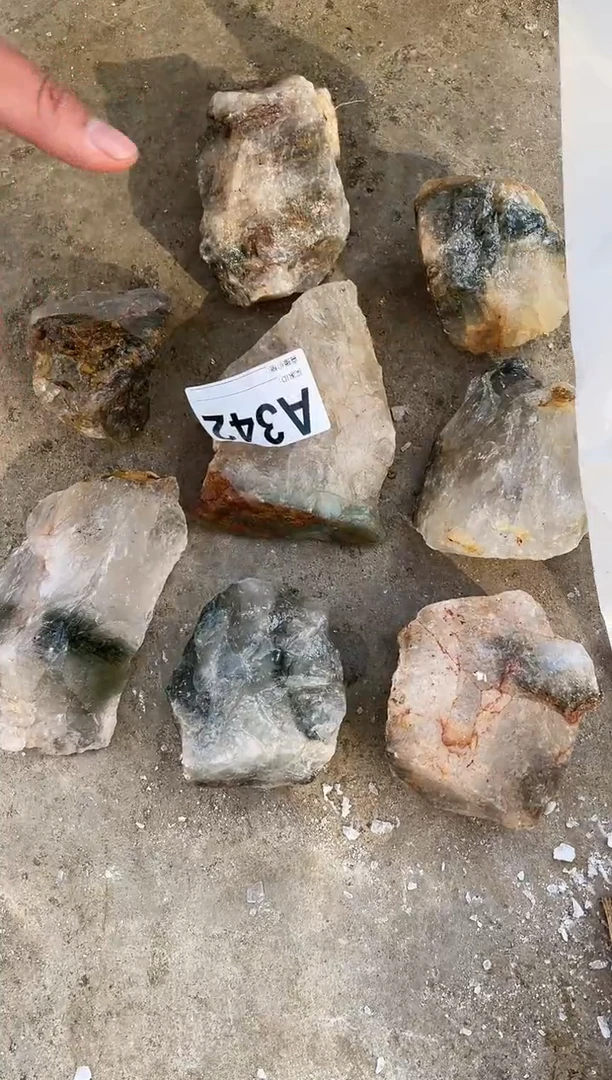 【闪购商品】水晶摆件未镶嵌灯座多样性发一个 回家用水清洗  342