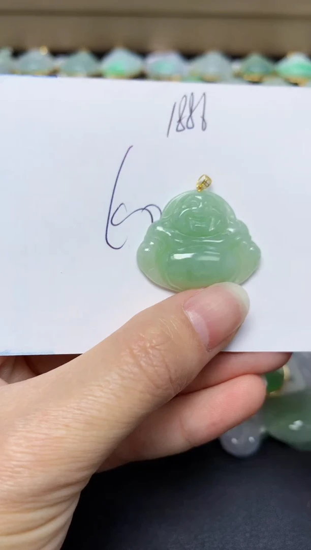 翡翠18K金镶嵌颈饰天然翡翠A货