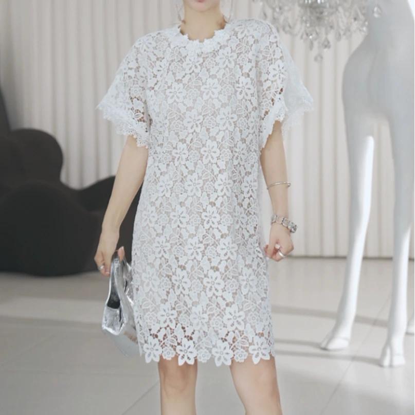 YRNX/伊然納暄【生椰玫瑰】设计师显瘦蕾丝裙