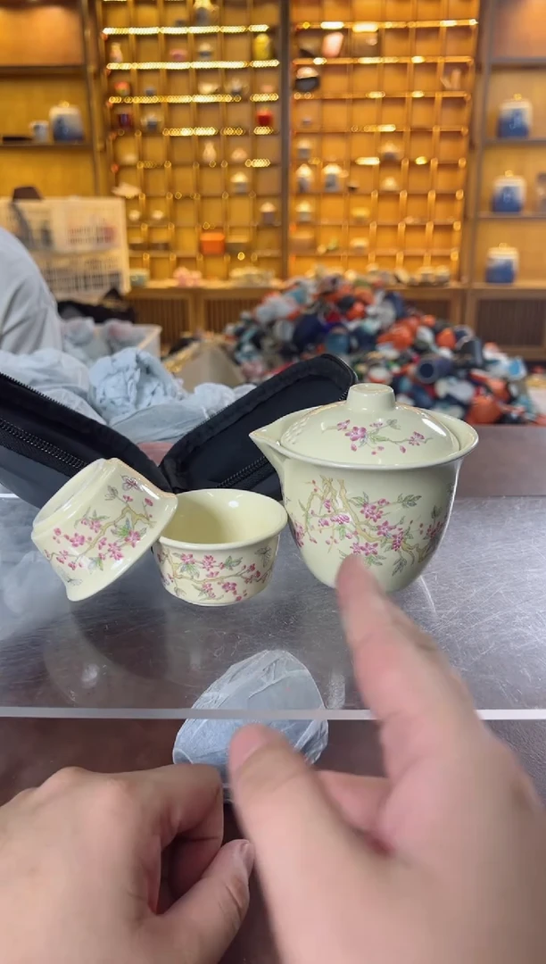 瓷片鸣盏居甄选阁11111紫藤花手抓壶