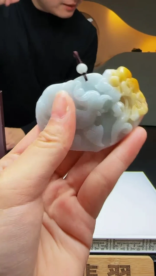 【闪购商品】定制翡翠未镶嵌Q01461秋秋