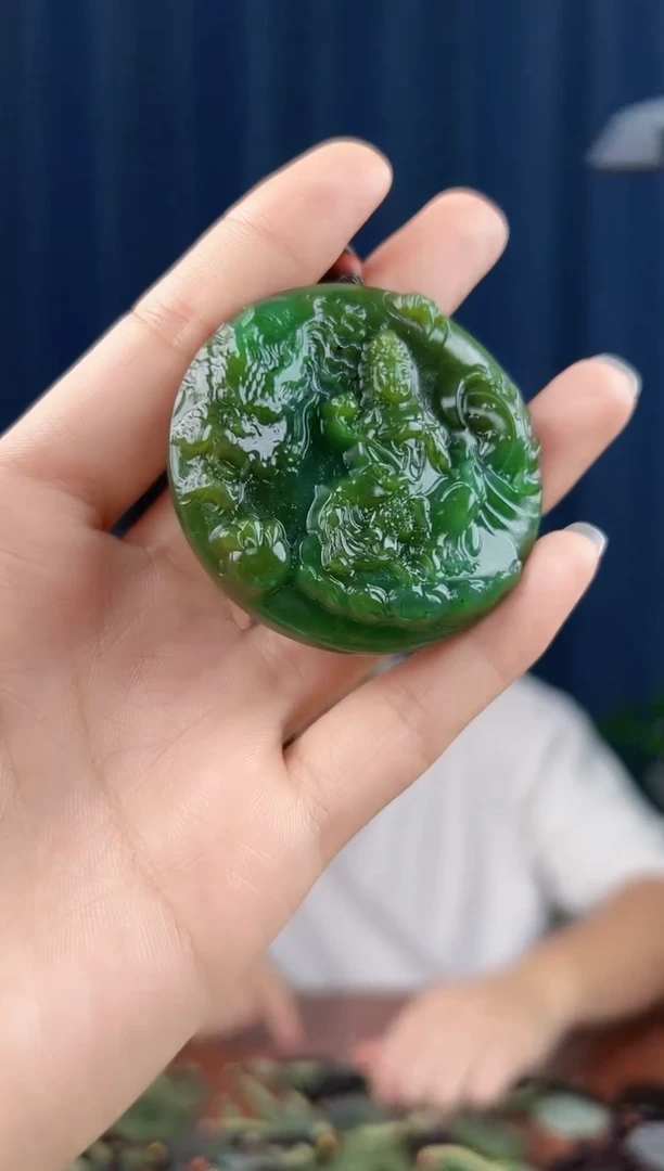 未镶嵌和田玉挂件拍一发一，多样性发货