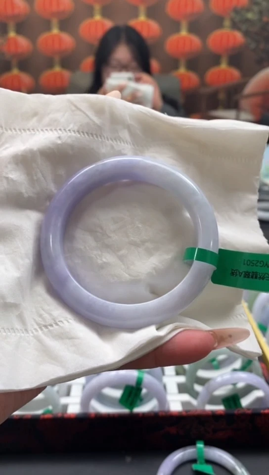 【闪购商品】翡翠手镯未镶嵌00003077