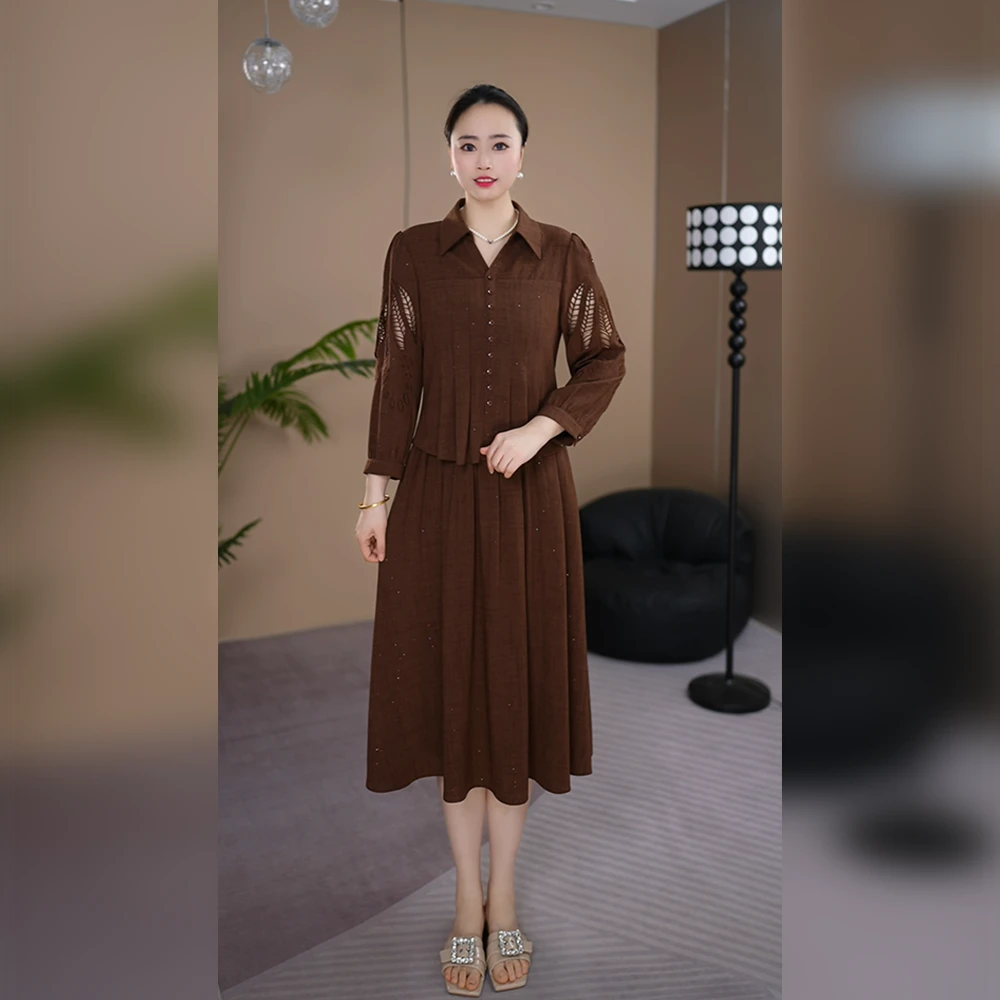 2025秋季翻领中长裙九分袖常规连衣裙显瘦优雅洋气复古时尚裙子