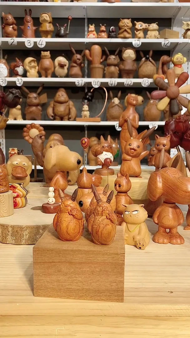 【闪购商品】木木雕摆件卡通可爱