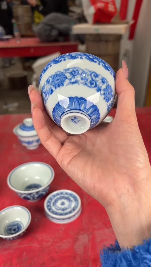 杯看山柴窑青花看山柴窑青花