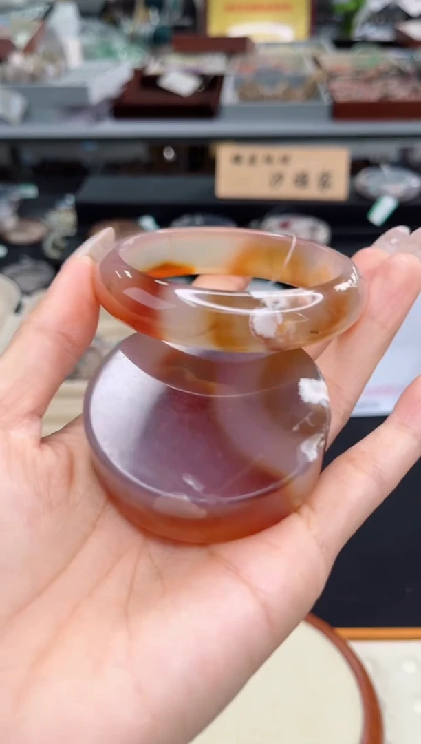 【闪购商品】石英质玉手镯未镶嵌56圈口（赠品镯心）S9413