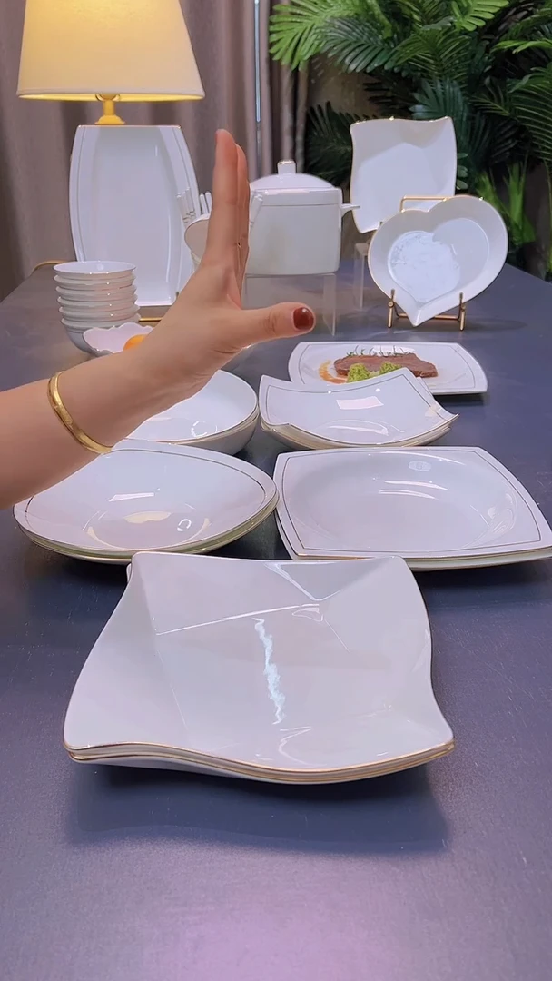 45%以上骨粉骨瓷8英寸天元贵龙三角窝盘折纸盘各2个（到手10个盘）