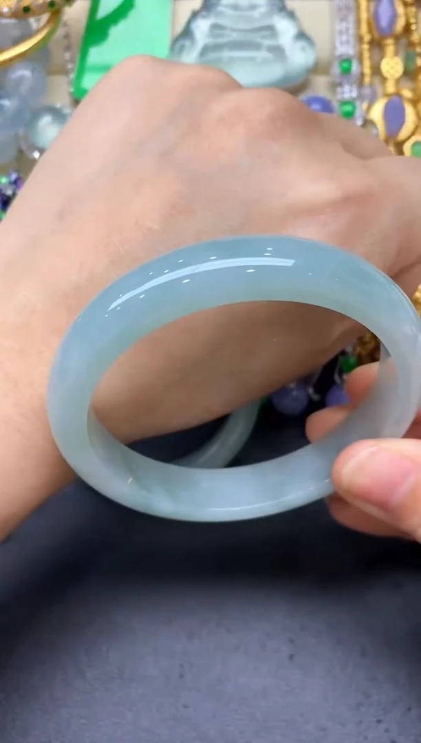 翡翠手镯未镶嵌381-中国好珍宝