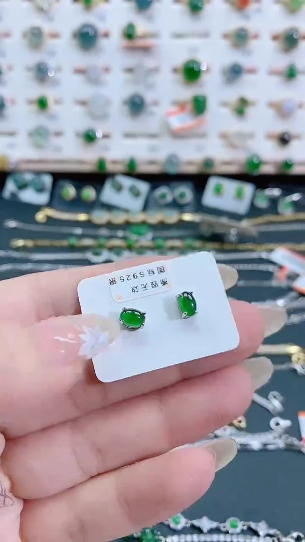 银S925镶嵌翡翠耳饰天然翡翠