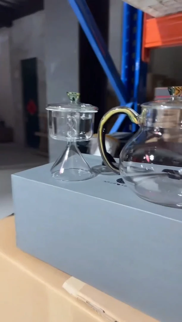 【闪购商品】微瑕绿凤尾玲珑壶