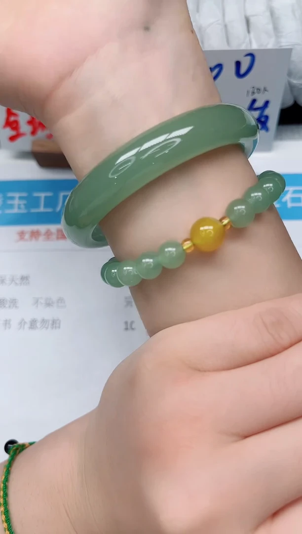 未镶嵌手镯石英质玉43-62