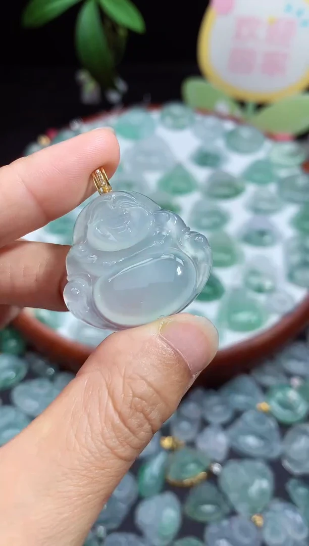 颈饰未镶嵌翡翠佛公