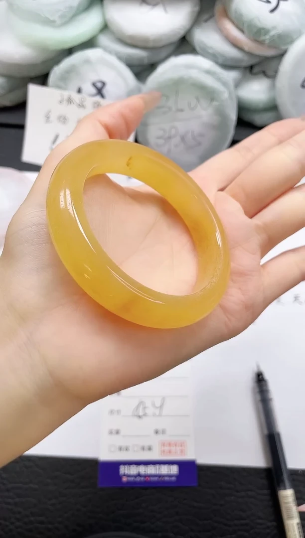 石英质玉手镯未镶嵌61-55