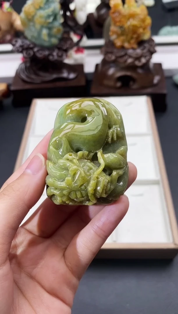 颈饰未镶嵌翡翠天然缅甸A货翡翠