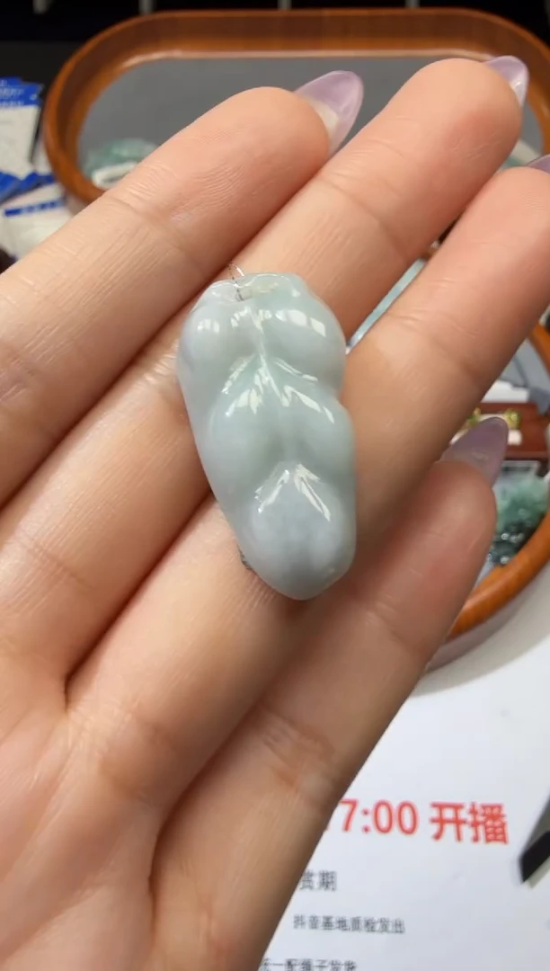 翡翠未镶嵌颈饰018......