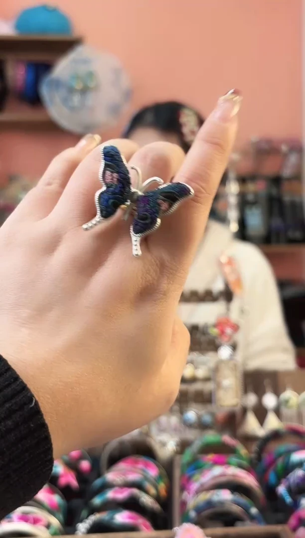 织绣艺枝独绣手工饰品207