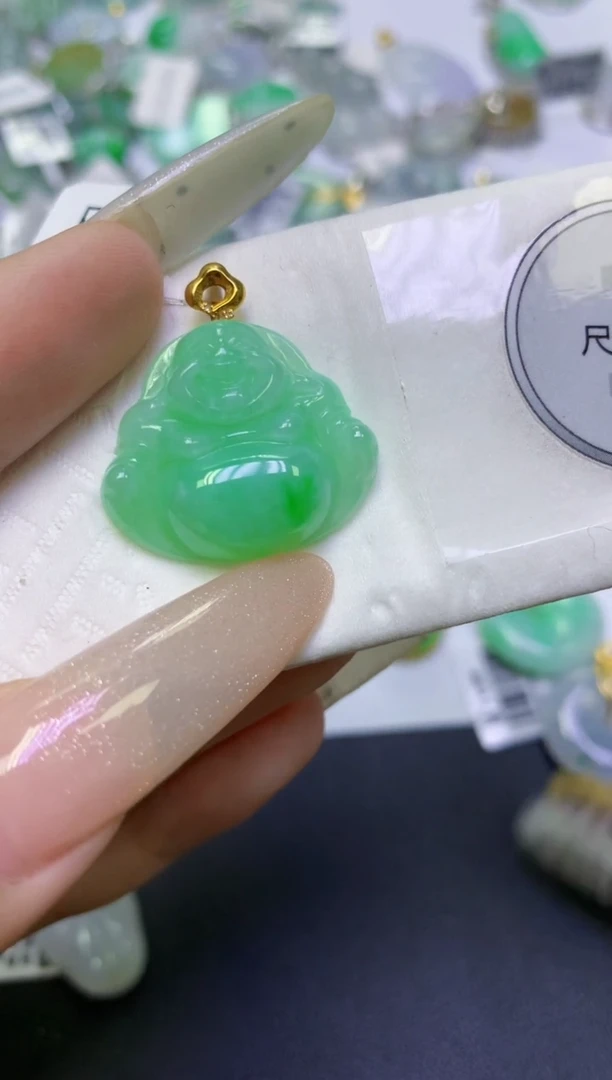 颈饰18K金镶嵌翡翠天然缅甸翡翠A货百元以上9元证书费自理