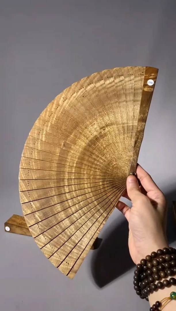金丝楠烦****屎310号21cm小叶桢楠扇子