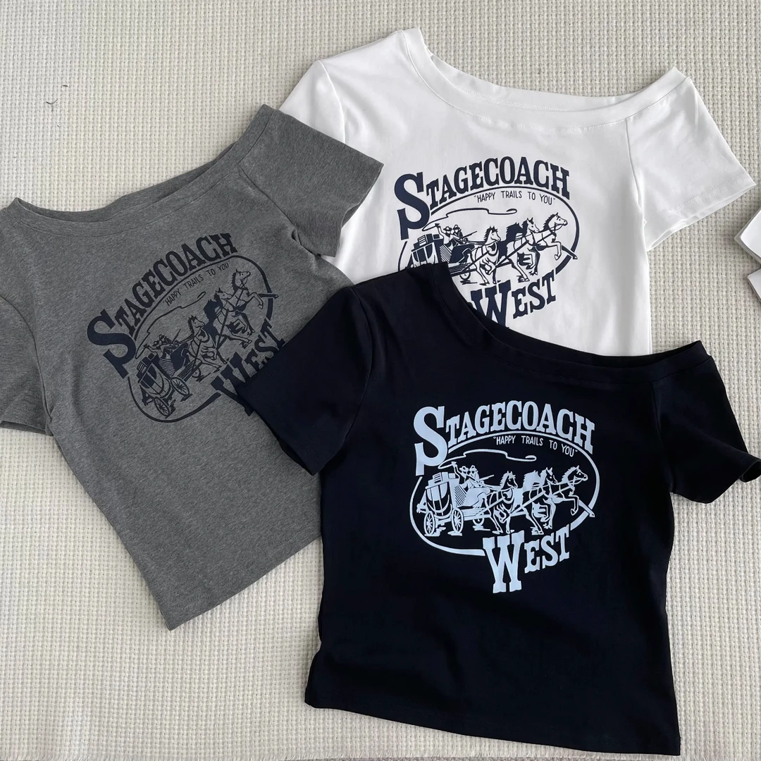 宽松型短袖辣妹风短款斜领T恤修身型常规款休闲风杂志风字母