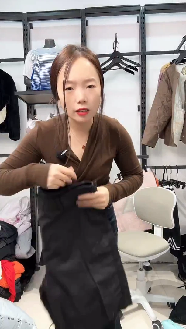 2146编码  瑕疵直播间过款为准 尺码