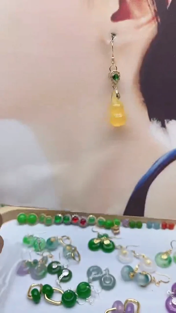 14K金镶嵌耳饰玛瑙/玉髓985