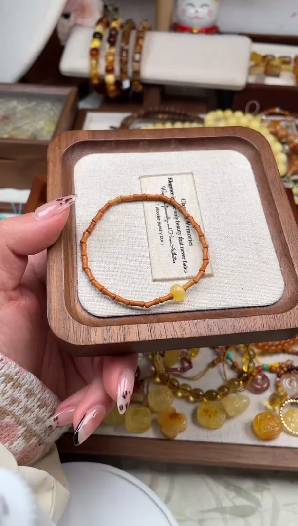 【闪购商品】琥珀裸石未镶嵌多样性发货其一