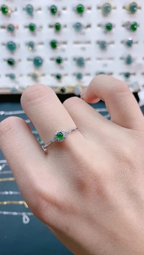 【闪购商品】翡翠戒指银S925镶嵌天然翡翠