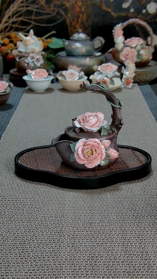 山茶花半提梁宝瓶