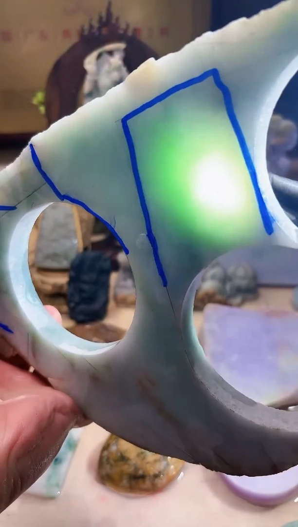 翡翠挂件未镶嵌A货张麦1571