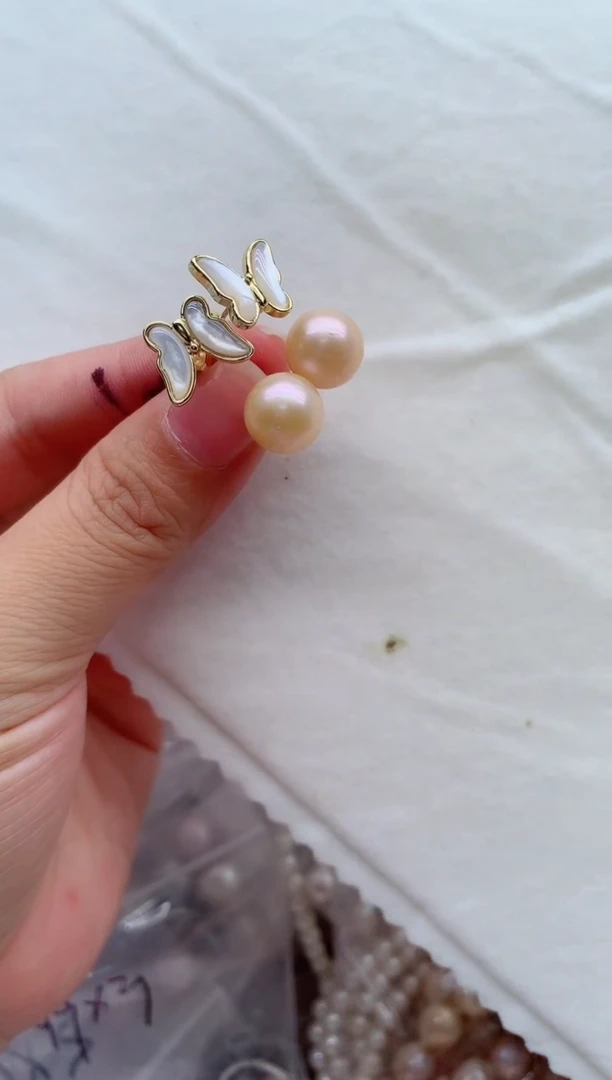 合金淡水珍珠耳饰非无暇