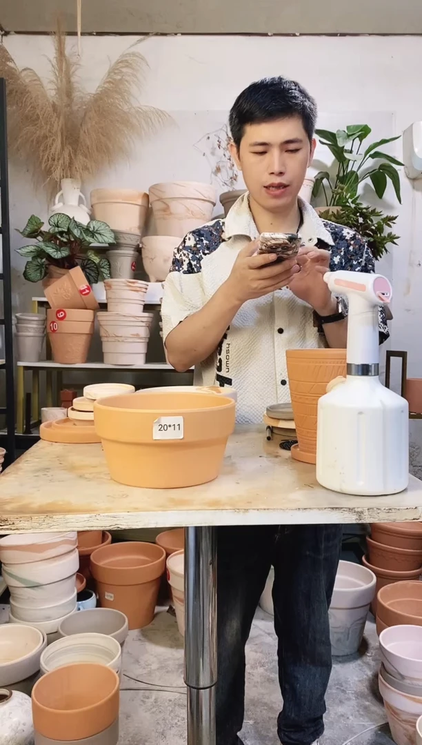 20*11红陶矮盆 2盆无托