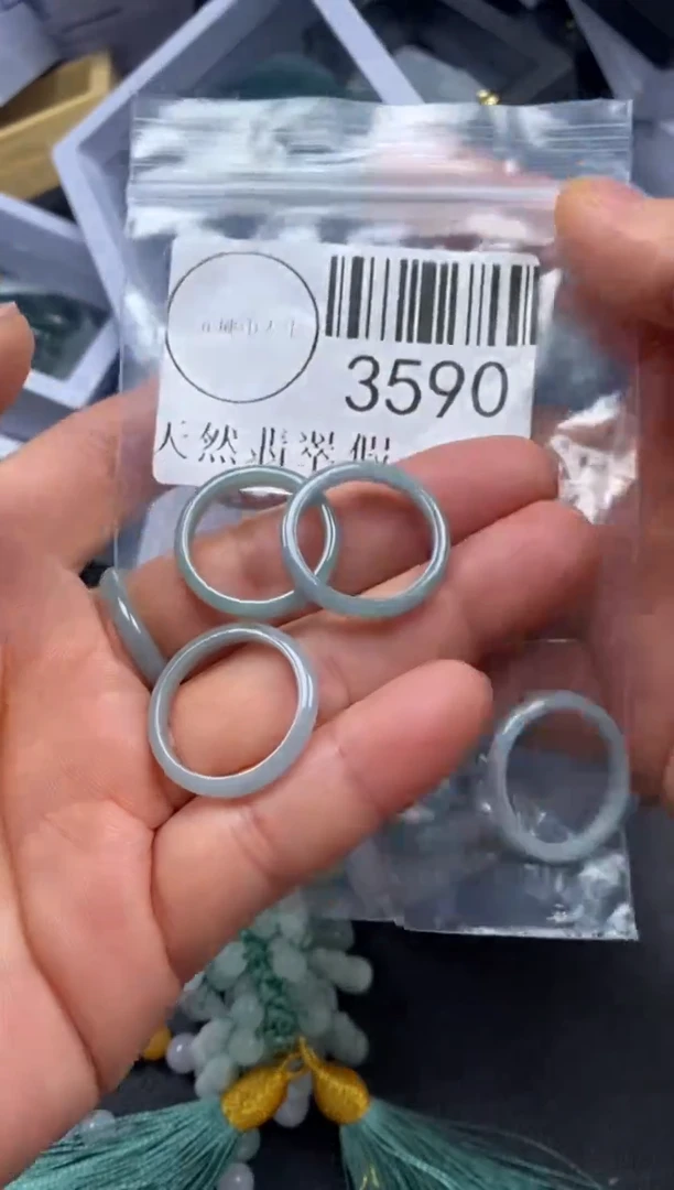 吊坠(不含链)未镶嵌翡翠3590