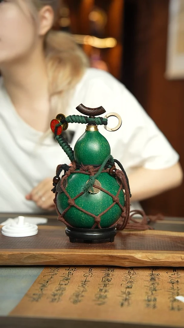 18号500ml左右非遗大漆酒葫芦