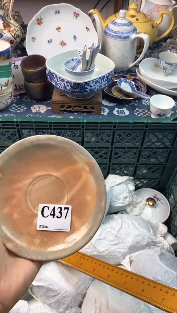 瓷片秋**?[○･｀Д´･ ○][○･｀Д´･ ○]
