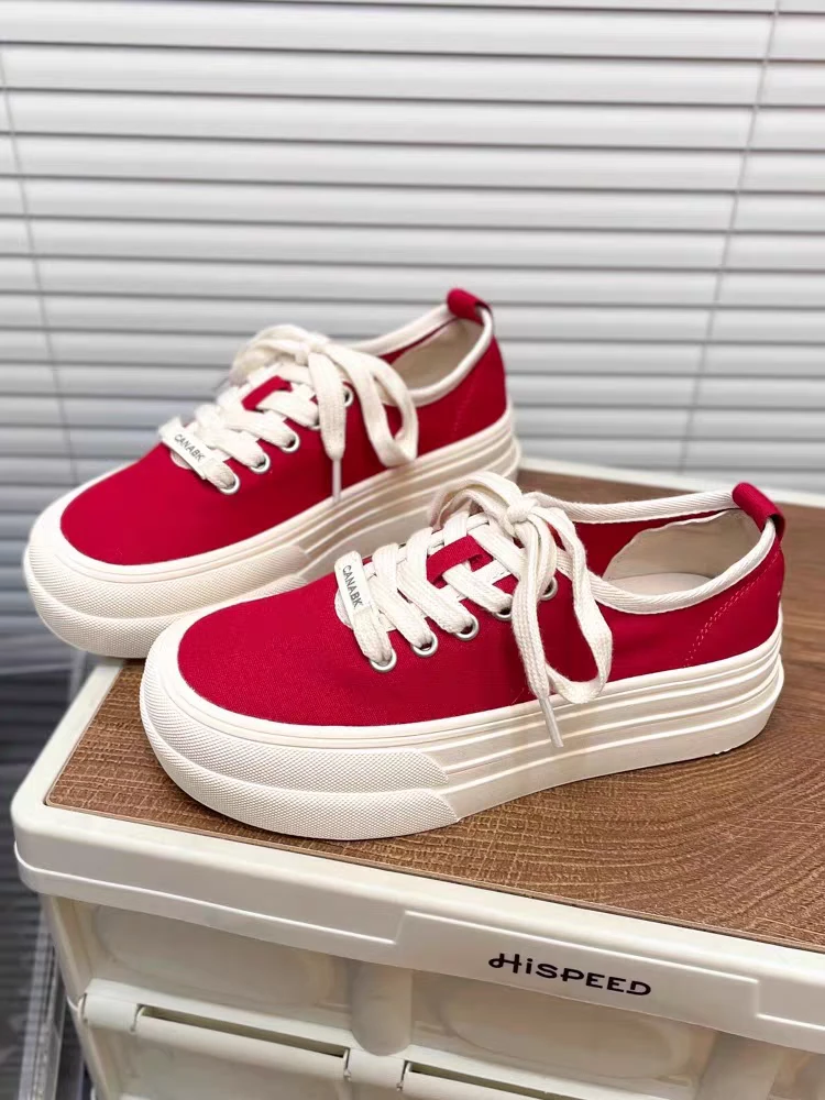 厚底低帮帆布鞋女款春夏透气板鞋2025新款百搭配裙子软底1020